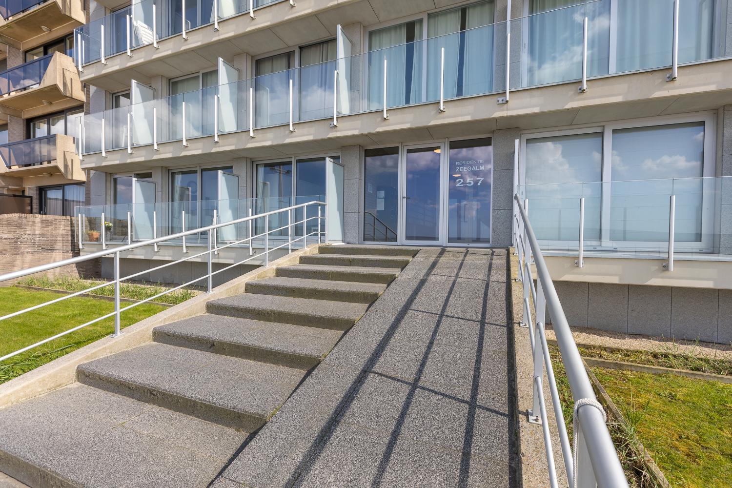 Studio Met Frontaal Zeezicht Middelkerke Εξωτερικό φωτογραφία
